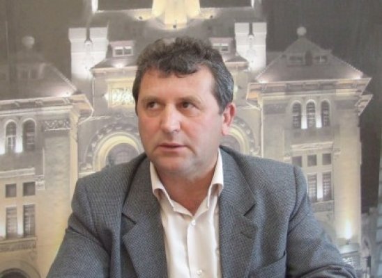 Primarul merge în Bulgaria cu un grup de 24 de copii